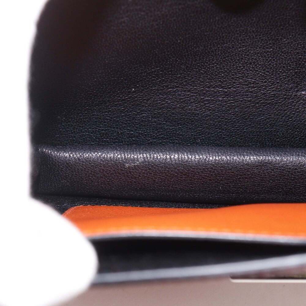 PRADA Red Saffiano Shoulder Bag - Picture 10 of 16